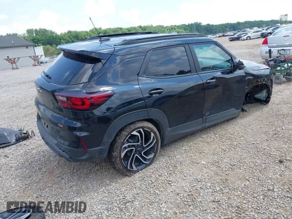 2025 Chevrolet TrailBlazer RS с VIN KL79MUSL5SB080135, выставлен на аукционе IAAI как лот 42618033 с пробегом 14 074 миль миль и . История ставок и продаж доступна на DreamBid. Изображение 4.