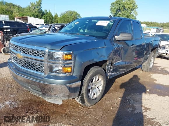✅ 2014 Chevrolet Silverado 1500 LT • VIN: 1GCRCREHXEZ214448 • Lot: 42853270. Listed on IAAI with 143,726 mi. Free auction sales archive from the USA and detailed vehicle history report at DreamBid. Image 18.