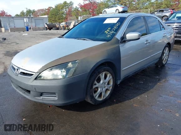 ✅ 2006 Honda Accord LX • VIN: 1HGCM66376A064854 • Лот: 43613820. Опубликован ранее на IAAI с пробегом 171 076 миль. Бесплатный доступ к архиву аукционных продаж из США и подробный отчёт об истории автомобиля на DreamBid. Изображение 2.