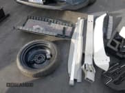 ✅ 2014 Toyota Prius Two • VIN: JTDZN3EU8E3341058 • Лот: 43725999. Опубликован ранее на IAAI с пробегом 123 539 миль. Бесплатный доступ к архиву аукционных продаж из США и подробный отчёт об истории автомобиля на DreamBid. Изображение 19.