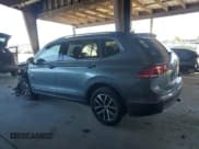 ✅ 2021 Volkswagen Tiguan SE • VIN: 3VV2B7AX2MM130602 • Lot: 85889945. Wystawiony na Copart z przebiegiem 65 457 mil. Bezpłatny archiwum sprzedaży aukcyjnych z USA i szczegółowy raport historii pojazdu na DreamBid. Zdjęcie 2.