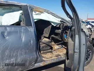 ✅ 2023 Chevrolet Silverado 1500 ZR2 • VIN: 3GCUDHEL0PG218047 • Lot: 43378710. Wystawiony na IAAI z przebiegiem Nie podano. Bezpłatny archiwum sprzedaży aukcyjnych z USA i szczegółowy raport historii pojazdu na DreamBid. Zdjęcie 5.