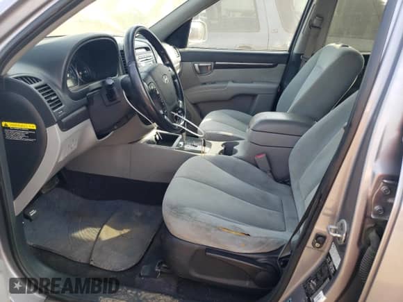 2008 Hyundai Santa Fe SE with VIN 5NMSH13E28H195996, listed as a Copart auction lot 71276974 with 218,332 mi miles and Clean title. Bid and sale history available at DreamBid. Image 7.