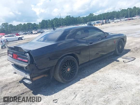 2018 Dodge Challenger T/A 392 с VIN 2C3CDZFJ3JH123976, выставлен на аукционе IAAI как лот 42997649 с пробегом 68 383 миль миль и . История ставок и продаж доступна на DreamBid. Изображение 4.