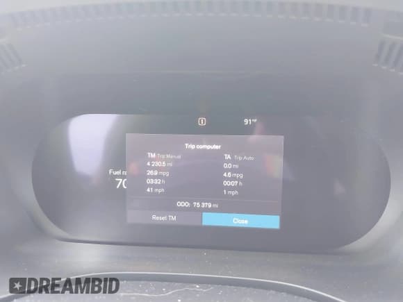 ✅ 2024 Volvo XC60 Plus Dark Theme • VIN: YV4L12RL2R1768571 • Lot: 43015516. Listed on IAAI with 75,379 mi. Free auction sales archive from the USA and detailed vehicle history report at DreamBid. Image 7.