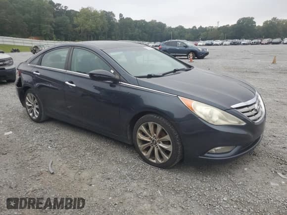 ✅ 2011 Hyundai Sonata SE • VIN: 5NPEC4AC0BH151181 • Lot: 72434964. Listed on Copart with 193,913 mi. Free auction sales archive from the USA and detailed vehicle history report at DreamBid. Image 4.
