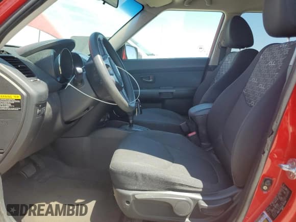 ✅ 2010 Kia Soul Sport • VIN: KNDJT2A28A7162989 • Lot: 66966235. Wystawiony na Copart z przebiegiem 178 623 mil. Bezpłatny archiwum sprzedaży aukcyjnych z USA i szczegółowy raport historii pojazdu na DreamBid. Zdjęcie 7.