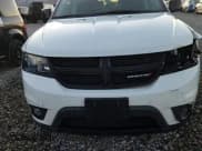 ✅ 2019 Dodge Journey SE • VIN: 3C4PDCBB0KT856553 • Lot: 87046405. Wystawiony na Copart z przebiegiem 93 217 mil. Bezpłatny archiwum sprzedaży aukcyjnych z USA i szczegółowy raport historii pojazdu na DreamBid. Zdjęcie 14.