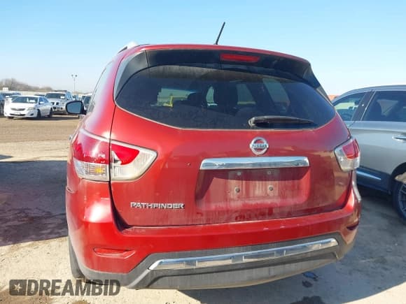 ✅ 2016 Nissan Pathfinder Platinum • VIN: 5N1AR2MN9GC666001 • Lot: 41636374. Listed on IAAI with 127,957 mi. Free auction sales archive from the USA and detailed vehicle history report at DreamBid. Image 16.