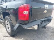 ✅ 2007 Chevrolet Silverado 1500 1LT • VIN: 2GCEC13J971689624 • Lot: 42121216. Wystawiony na IAAI z przebiegiem 171 156 mil. Bezpłatny archiwum sprzedaży aukcyjnych z USA i szczegółowy raport historii pojazdu na DreamBid. Zdjęcie 6.