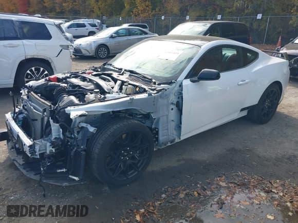 ✅ 2024 Ford Mustang GT Premium • VIN: 1FA6P8CF4R5401853 • Lot: 43581819. Listed on IAAI with 5,112 mi. Free auction sales archive from the USA and detailed vehicle history report at DreamBid. Image 2.