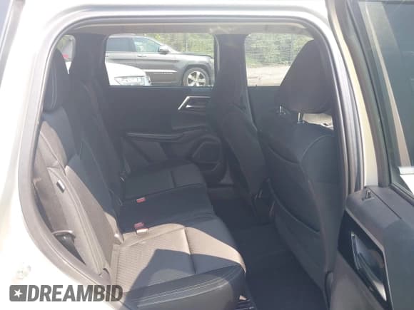 ✅ 2022 Mitsubishi Outlander ES • VIN: JA4J3TA87NZ019563 • Лот: 42427781. Опубликован ранее на IAAI с пробегом 89 828 миль. Бесплатный доступ к архиву аукционных продаж из США и подробный отчёт об истории автомобиля на DreamBid. Изображение 8.