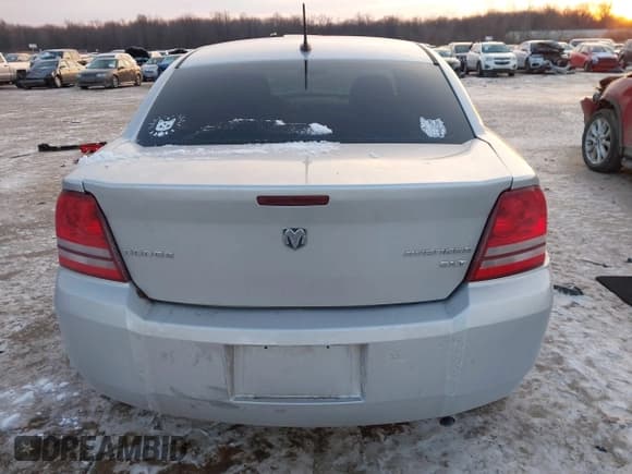 ✅ 2010 Dodge Avenger SXT • VIN: 1B3CC4FB6AN202321 • Лот: 41382385. Опубликован ранее на IAAI с пробегом 129 512 миль. Бесплатный доступ к архиву аукционных продаж из США и подробный отчёт об истории автомобиля на DreamBid. Изображение 16.