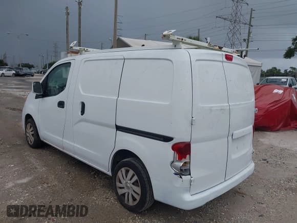 ✅ 2014 Nissan NV200 SV • VIN: 3N6CM0KN3EK692441 • Лот: 43020757. Опубликован ранее на IAAI с пробегом Не указан. Бесплатный доступ к архиву аукционных продаж из США и подробный отчёт об истории автомобиля на DreamBid. Изображение 3.