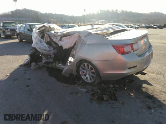 ✅ 2014 Chevrolet Malibu LTZ • VIN: 1G11H5SLXEF298314 • Lot: 35722280. Listed on IAAI with Not provided. Free auction sales archive from the USA and detailed vehicle history report at DreamBid. Image 3.