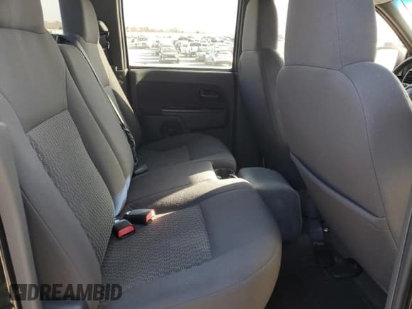 ✅ 2006 Chevrolet Colorado 1LT • VIN: 1GCDT136468293412 • Lot: 82910924. Wystawiony na Copart z przebiegiem 313 385 mil. Bezpłatny archiwum sprzedaży aukcyjnych z USA i szczegółowy raport historii pojazdu na DreamBid. Zdjęcie 10.