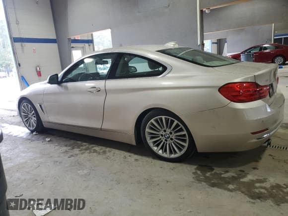 ✅ 2015 BMW 4 Series 428i • VIN: WBA3N3C50FK232566 • Lot: 86419835. Wystawiony na Copart z przebiegiem 172 288 mil. Bezpłatny archiwum sprzedaży aukcyjnych z USA i szczegółowy raport historii pojazdu na DreamBid. Zdjęcie 2.