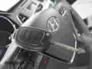 2016 Hyundai Sonata SE с VIN 5NPE24AF6GH393171, выставлен на аукционе IAAI как лот 43065301 с пробегом 134 684 миль миль и . История ставок и продаж доступна на DreamBid. Изображение 11.