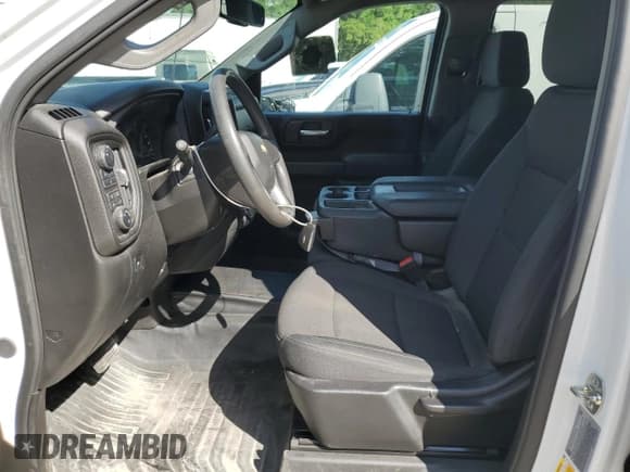 ✅ 2025 Chevrolet Silverado 3500 • VIN: 1GC4KSEY1SF102199 • Lot: 56653425. Listed on Copart with 25,649 mi. Free auction sales archive from the USA and detailed vehicle history report at DreamBid. Image 7.