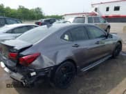 ✅ 2018 Acura TLX w/A-SPEC Pkg • VIN: 19UUB2F6XJA012074 • Lot: 42415187. Wystawiony na IAAI z przebiegiem 77 091 mil. Bezpłatny archiwum sprzedaży aukcyjnych z USA i szczegółowy raport historii pojazdu na DreamBid. Zdjęcie 4.