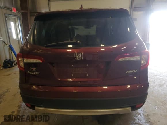 ✅ 2020 Honda Pilot EX-L • VIN: 5FNYF6H51LB014760 • Lot: 51657065. Listed on Copart with 108,995 mi. Free auction sales archive from the USA and detailed vehicle history report at DreamBid. Image 6.