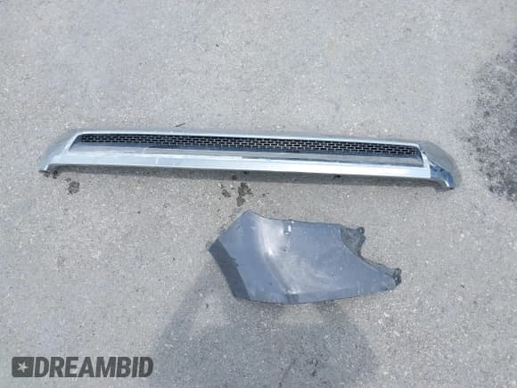 ✅ 2016 Toyota Tundra SR5 • VIN: 5TFEM5F14GX103074 • Lot: 42732195. Listed on IAAI with 82,228 mi. Free auction sales archive from the USA and detailed vehicle history report at DreamBid. Image 12.