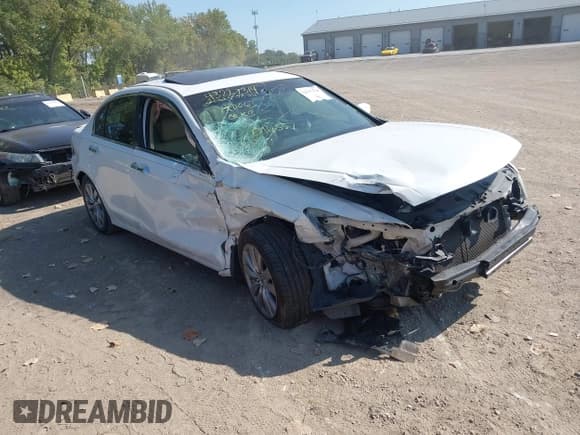 ✅ 2012 Honda Accord EX-L • VIN: 1HGCP3F87CA016557 • Lot: 43227314. Listed on IAAI with 203,497 mi. Free auction sales archive from the USA and detailed vehicle history report at DreamBid. Image 1.