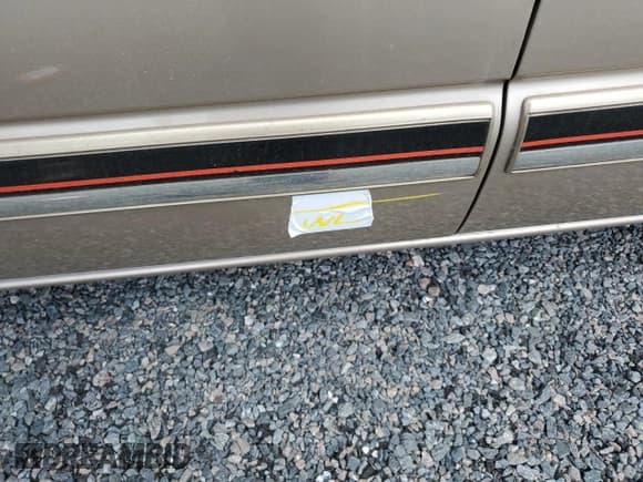 ✅ 2005 Chevrolet Silverado 1500 LS • VIN: 2GCEC19T251267071 • Лот: 74557184. Опубликован ранее на Copart с пробегом Не указан. Бесплатный доступ к архиву аукционных продаж из США и подробный отчёт об истории автомобиля на DreamBid. Изображение 12.