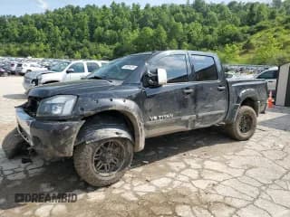 ✅ 2010 Nissan Titan XE • VIN: 1N6AA0EC5AN318542 • Lot: 59895335. Listed on Copart with 173,713 mi. Free auction sales archive from the USA and detailed vehicle history report at DreamBid. Image 1.
