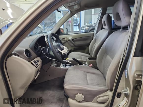 ✅ 2004 Toyota RAV4 • VIN: JTEGD20V040022835 • Lot: 87089805. Wystawiony na Copart z przebiegiem 127 725 mil. Bezpłatny archiwum sprzedaży aukcyjnych z USA i szczegółowy raport historii pojazdu na DreamBid. Zdjęcie 7.