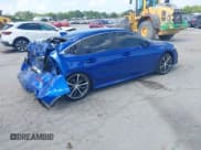 ✅ 2024 Honda Civic Touring • VIN: 2HGFE1F98RH329675 • Lot: 42517786. Wystawiony na IAAI z przebiegiem 31 913 mil. Bezpłatny archiwum sprzedaży aukcyjnych z USA i szczegółowy raport historii pojazdu na DreamBid. Zdjęcie 4.