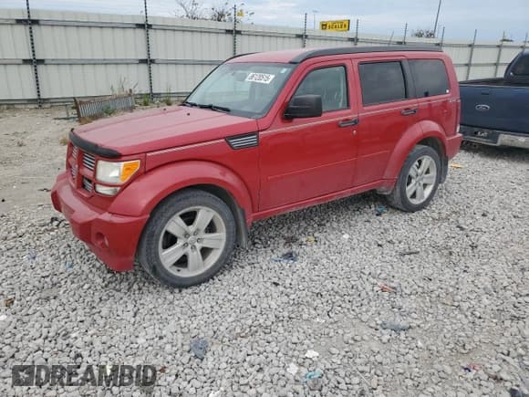 ✅ 2011 Dodge Nitro Heat • VIN: 1D4PU4GX0BW607368 • Lot: 86120515. Listed on Copart with 210,931 mi. Free auction sales archive from the USA and detailed vehicle history report at DreamBid. Image 1.