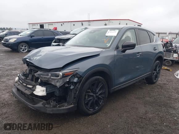 ✅ 2023 Mazda CX-5 S Carbon Edition • VIN: JM3KFBCM2P0153742 • Lot: 43793152. Wystawiony na IAAI z przebiegiem 84 096 mil. Bezpłatny archiwum sprzedaży aukcyjnych z USA i szczegółowy raport historii pojazdu na DreamBid. Zdjęcie 17.
