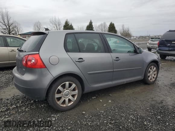 ✅ 2008 Volkswagen Rabbit S • VIN: WVWDB71K28W332616 • Lot: 45552265. Wystawiony na Copart z przebiegiem 184 135 mil. Bezpłatny archiwum sprzedaży aukcyjnych z USA i szczegółowy raport historii pojazdu na DreamBid. Zdjęcie 3.