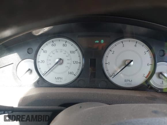 ✅ 2005 Chrysler 300 300 • VIN: 2C3JA43R45H143267 • Lot: 43537319. Wystawiony na IAAI z przebiegiem Nie podano. Bezpłatny archiwum sprzedaży aukcyjnych z USA i szczegółowy raport historii pojazdu na DreamBid. Zdjęcie 7.