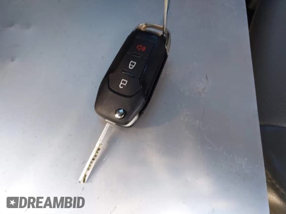 ✅ 2018 Ford F-250 XL • VIN: 1FT7W2B64JEB26408 • Lot: 42984832. Listed on IAAI with 238,266 mi. Free auction sales archive from the USA and detailed vehicle history report at DreamBid. Image 11.