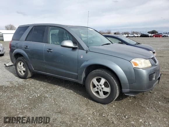 ✅ 2006 Saturn VUE • VIN: 5GZCZ53496S890654 • Lot: 43620275. Wystawiony na Copart z przebiegiem 172 980 mil. Bezpłatny archiwum sprzedaży aukcyjnych z USA i szczegółowy raport historii pojazdu na DreamBid. Zdjęcie 4.
