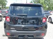 ✅ 2018 Jeep Renegade Latitude • VIN: ZACCJBBB2JPH59443 • Lot: 42555557. Wystawiony na IAAI z przebiegiem 66 689 mil. Bezpłatny archiwum sprzedaży aukcyjnych z USA i szczegółowy raport historii pojazdu na DreamBid. Zdjęcie 16.