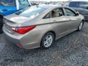 ✅ 2014 Hyundai Sonata GLS • VIN: 5NPEB4AC7EH899210 • Lot: 74763864. Wystawiony na Copart z przebiegiem Nie podano. Bezpłatny archiwum sprzedaży aukcyjnych z USA i szczegółowy raport historii pojazdu na DreamBid. Zdjęcie 3.