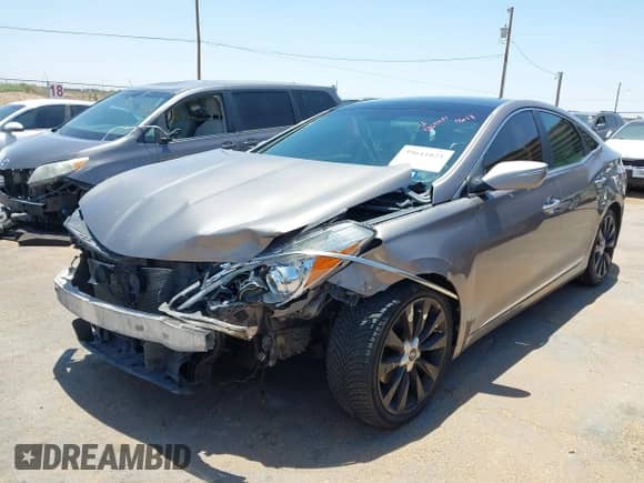 2012 Hyundai Azera с VIN KMHFH4JG1CA153423, выставлен на аукционе IAAI как лот 39641025 с пробегом 274 171 миль миль и . История ставок и продаж доступна на DreamBid. Изображение 18.