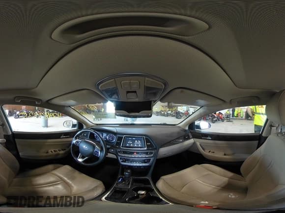 ✅ 2018 Hyundai Sonata SEL • VIN: 5NPE34AF8JH668432 • Lot: 42983335. Listed on IAAI with 57,185 mi. Free auction sales archive from the USA and detailed vehicle history report at DreamBid. Image 22.