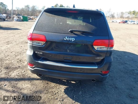 ✅ 2014 Jeep Grand Cherokee Limited • VIN: 1C4RJFBG0EC324217 • Lot: 43888563. Listed on IAAI with 158,725 mi. Free auction sales archive from the USA and detailed vehicle history report at DreamBid. Image 16.