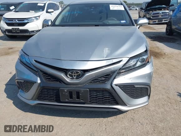 ✅ 2023 Toyota Camry XSE • VIN: 4T1K61AK7PU091022 • Lot: 43224711. Wystawiony na IAAI z przebiegiem 55 981 mil. Bezpłatny archiwum sprzedaży aukcyjnych z USA i szczegółowy raport historii pojazdu na DreamBid. Zdjęcie 11.