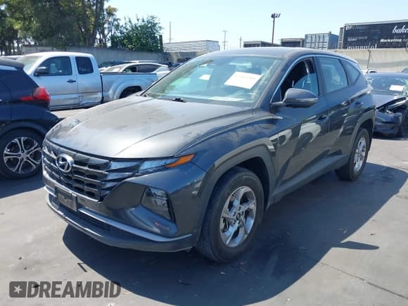 ✅ 2022 Hyundai Tucson SE • VIN: 5NMJACAEXNH146958 • Lot: 42484910. Wystawiony na IAAI z przebiegiem 48 103 mil. Bezpłatny archiwum sprzedaży aukcyjnych z USA i szczegółowy raport historii pojazdu na DreamBid. Zdjęcie 20.