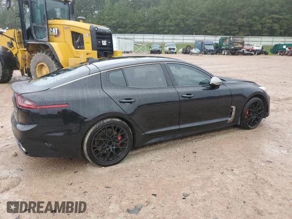 ✅ 2018 Kia Stinger GT2 • VIN: KNAE55LC6J6018931 • Лот: 80715885. Опубликован ранее на Copart с пробегом 103 726 миль. Бесплатный доступ к архиву аукционных продаж из США и подробный отчёт об истории автомобиля на DreamBid. Изображение 3.