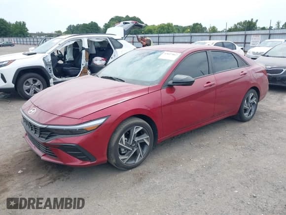 ✅ 2025 Hyundai Elantra SEL Sport • VIN: KMHLM4DGXSU889073 • Lot: 43027867. Listed on IAAI with 7,473 mi. Free auction sales archive from the USA and detailed vehicle history report at DreamBid. Image 16.