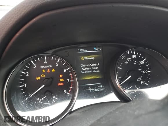 ✅ 2017 Nissan Rogue SL • VIN: 5N1AT2MV6HC794098 • Lot: 90014295. Wystawiony na Copart z przebiegiem 170 109 mil. Bezpłatny archiwum sprzedaży aukcyjnych z USA i szczegółowy raport historii pojazdu na DreamBid. Zdjęcie 9.