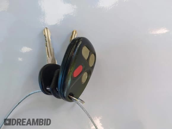 ✅ 1999 Chevrolet Blazer LS • VIN: 1GNCS13W0X2125101 • Lot: 42311277. Wystawiony na IAAI z przebiegiem Nie podano. Bezpłatny archiwum sprzedaży aukcyjnych z USA i szczegółowy raport historii pojazdu na DreamBid. Zdjęcie 11.