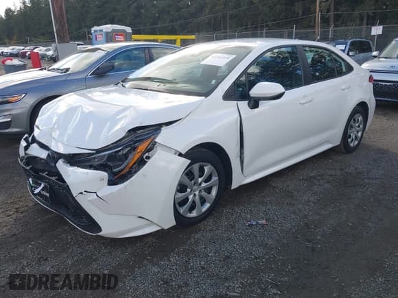 ✅ 2021 Toyota Corolla LE • VIN: 5YFEPMAE8MP259690 • Lot: 43554339. Wystawiony na IAAI z przebiegiem 59 889 mil. Bezpłatny archiwum sprzedaży aukcyjnych z USA i szczegółowy raport historii pojazdu na DreamBid. Zdjęcie 2.