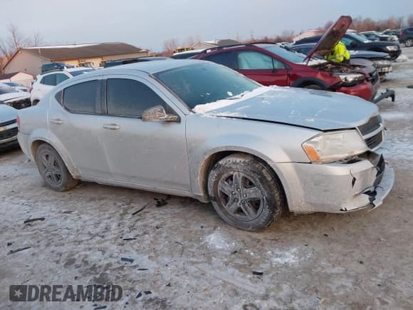 ✅ 2010 Dodge Avenger SXT • VIN: 1B3CC4FB6AN202321 • Лот: 41382385. Опубликован ранее на IAAI с пробегом 129 512 миль. Бесплатный доступ к архиву аукционных продаж из США и подробный отчёт об истории автомобиля на DreamBid. Изображение 13.